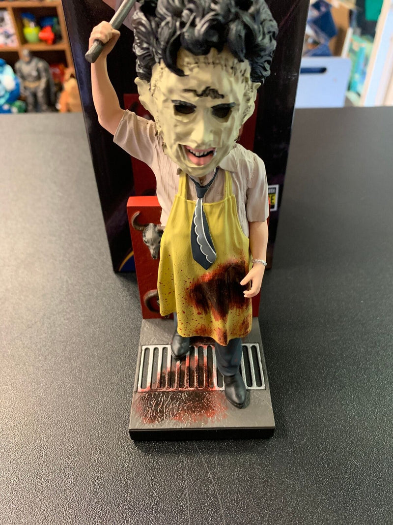Royal Bobbles Texas Chainsaw Massacre Leatherface Bobblehead EE Exclusive